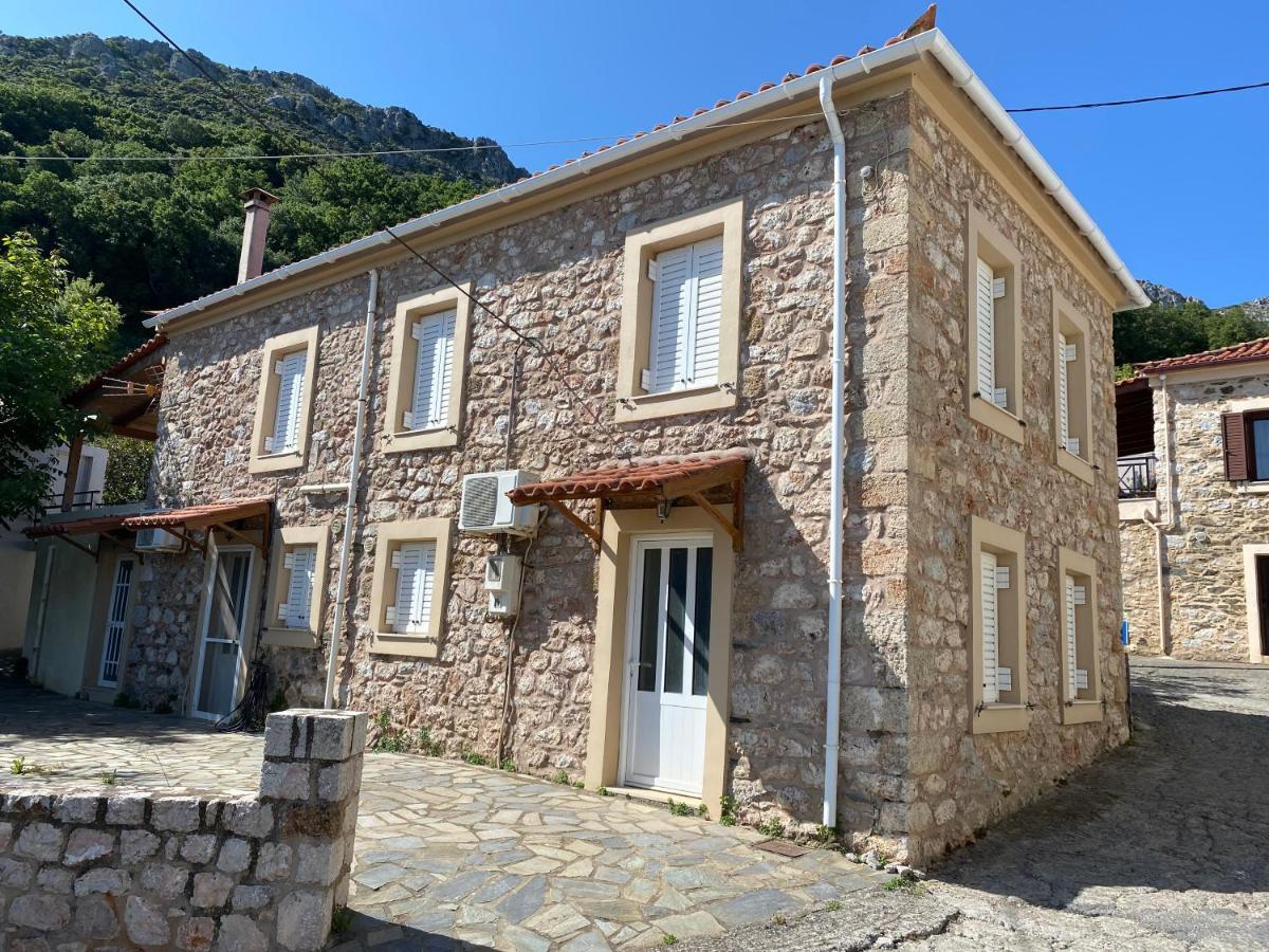Villa Barbajonn'S Stone House Monemvasía Esterno foto